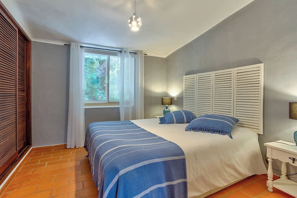 Quinta do Paraíso — Hotel rooms in Carvoeiro, Faro