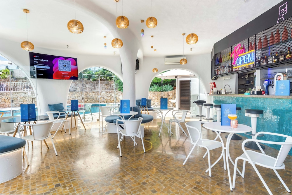 Quinta do Paraíso — Restaurant & bars in Carvoeiro, Faro