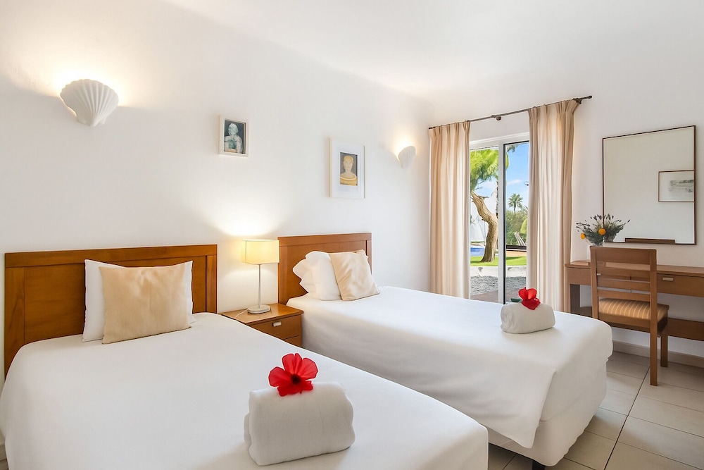 Quinta do Paraíso — Hotel rooms in Carvoeiro, Faro