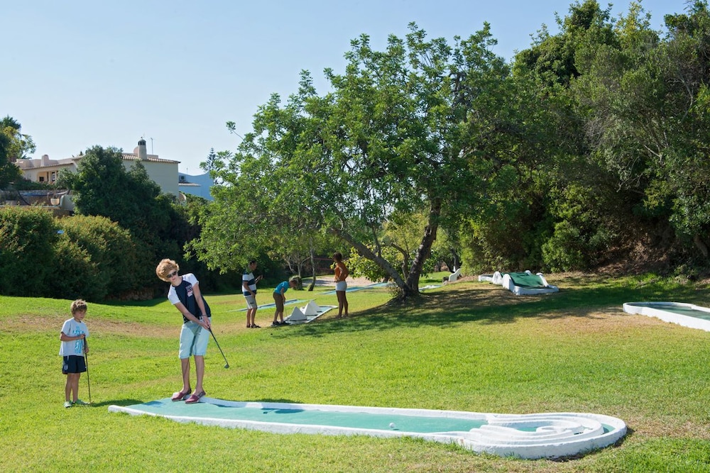 Quinta do Paraíso — Sports & recreation in Carvoeiro, Faro