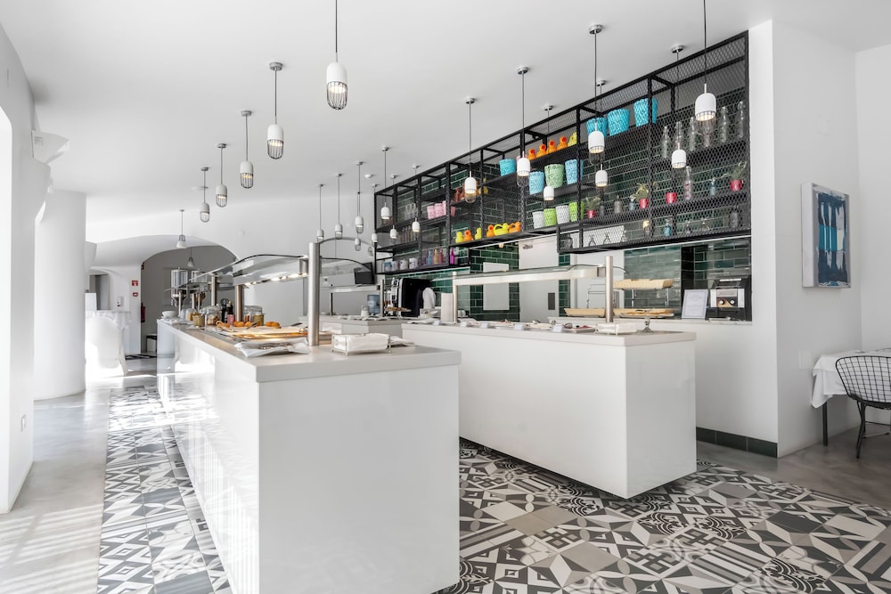 Quinta do Paraíso — Restaurant & bars in Carvoeiro, Faro