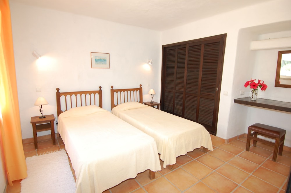 Quinta do Paraíso — Hotel rooms in Carvoeiro, Faro