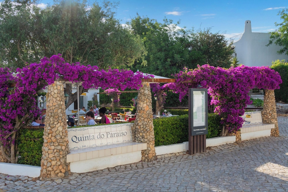 Quinta do Paraíso — Restaurant & bars in Carvoeiro, Faro