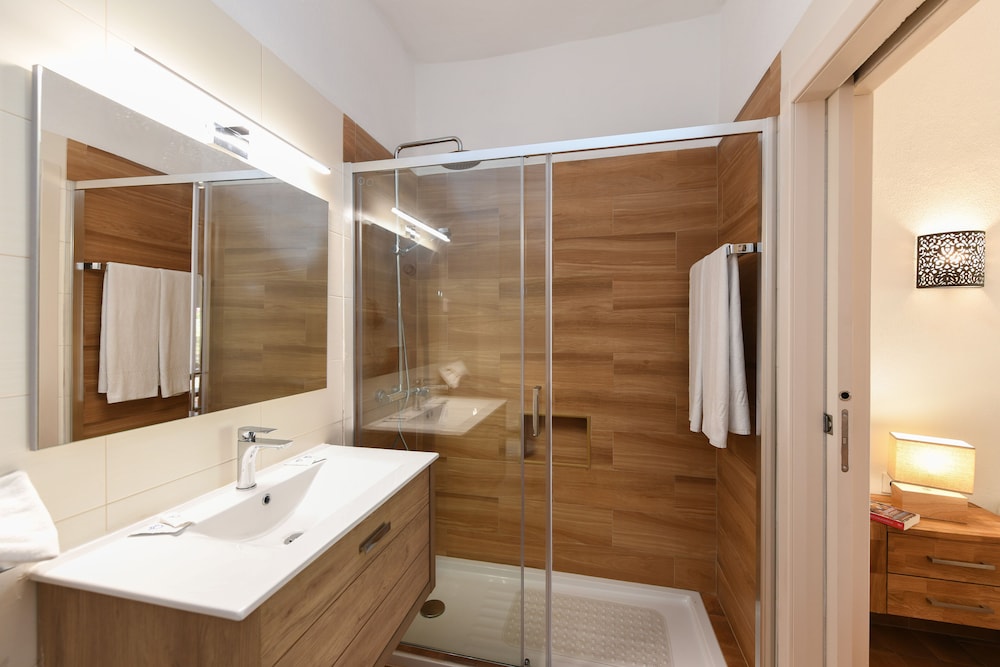 Pedras da Rainha — Hotel rooms in Cabanas de Tavira, Faro