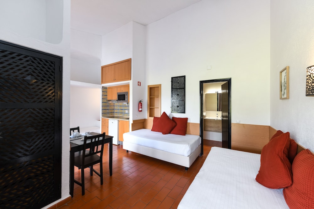 Pedras da Rainha — Hotel rooms in Cabanas de Tavira, Faro