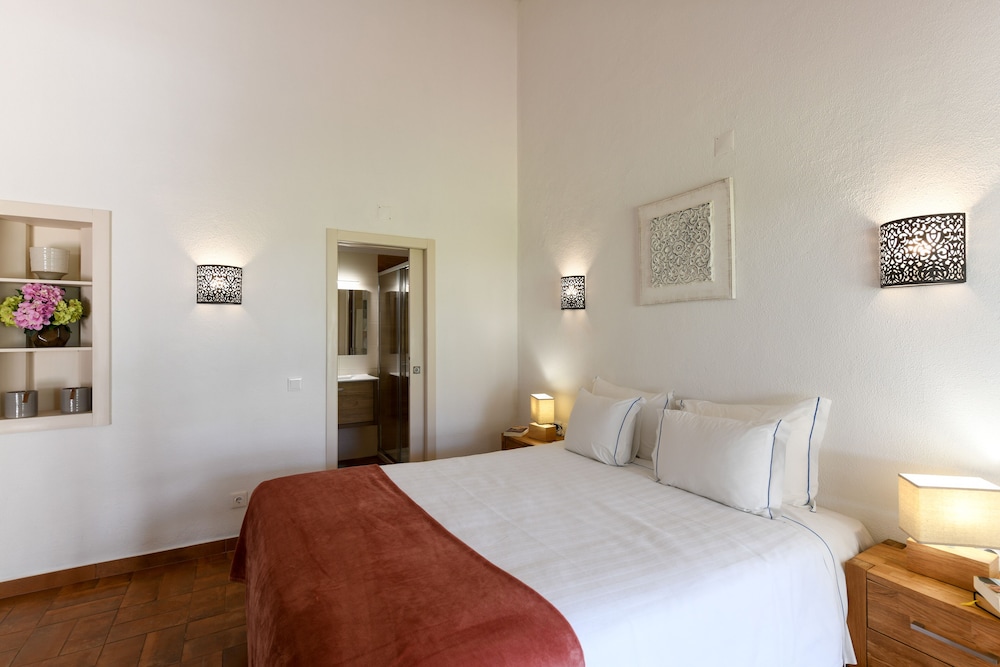 Pedras da Rainha — Hotel rooms in Cabanas de Tavira, Faro