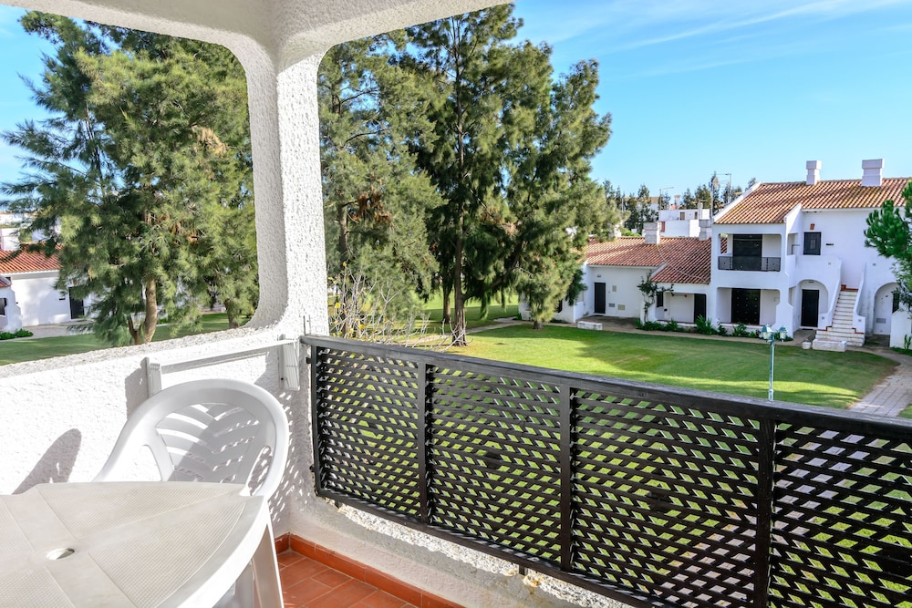 Pedras da Rainha — Hotel building in Cabanas de Tavira, Faro