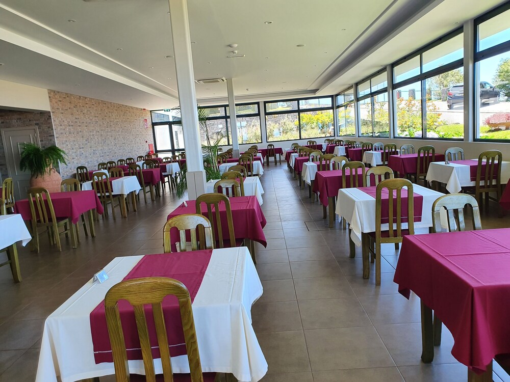 Hotel Jardim Atlantico — Restaurant & bars in Calheta, Madeira