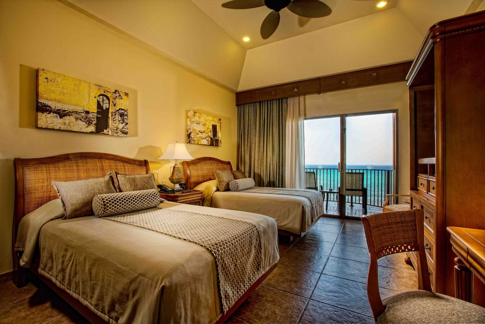 Holiday Inn Club Vacations The Royal Haciendas by IHG - All inclusive — Hotel rooms in Playa del Carmen, Quintana Roo