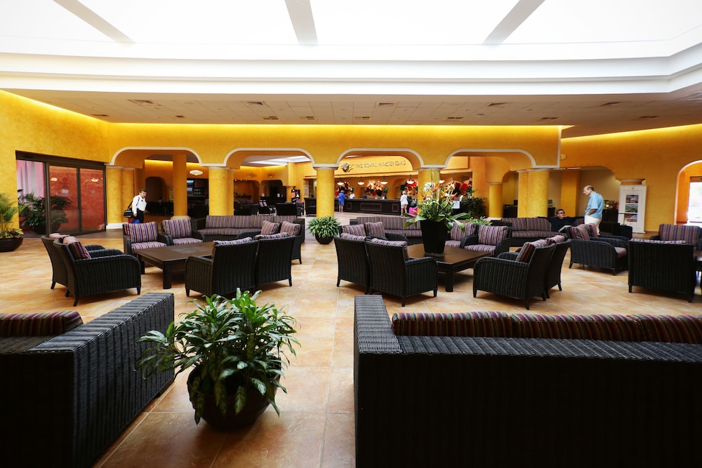 Holiday Inn Club Vacations The Royal Haciendas by IHG - All inclusive — Hotel building in Playa del Carmen, Quintana Roo