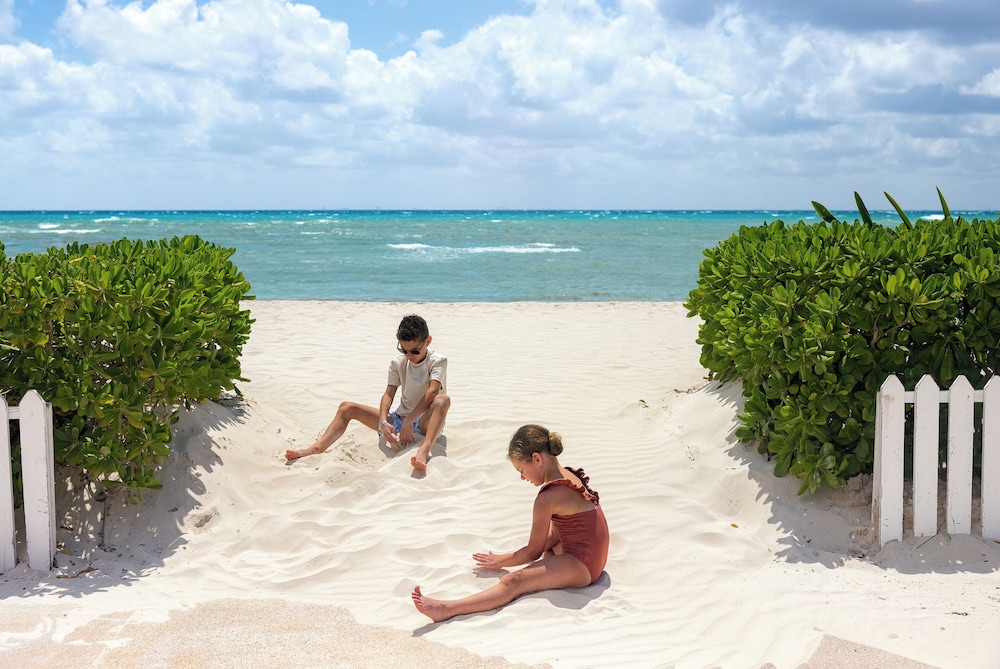Holiday Inn Club Vacations The Royal Haciendas by IHG - All inclusive — Beach in Playa del Carmen, Quintana Roo