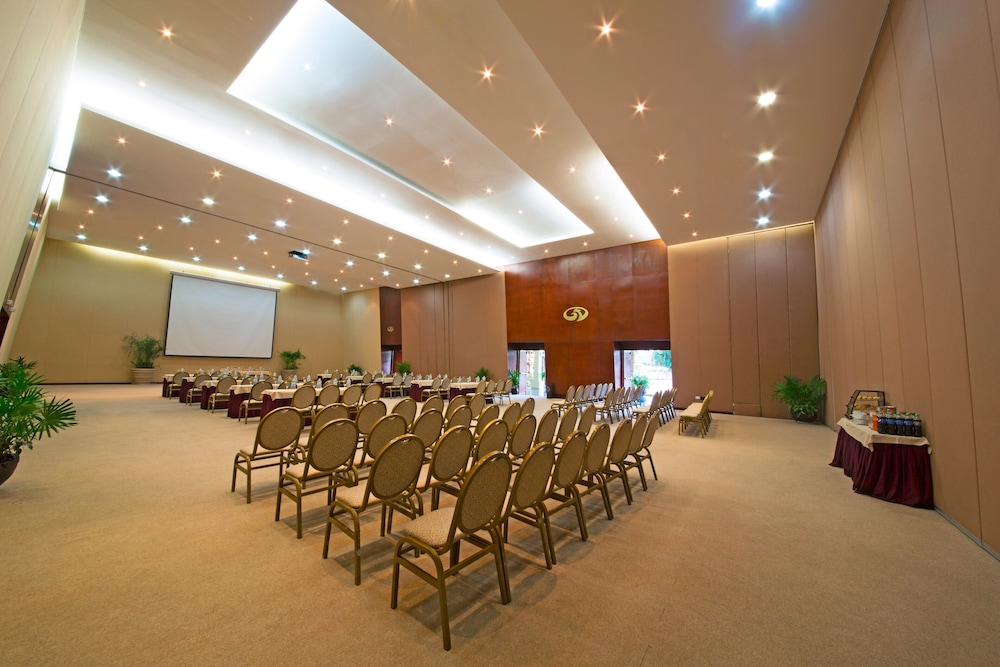 TRS Yucatan Hotel - Adults Only - All Inclusive — Shared spaces in Xetna, Quintana Roo