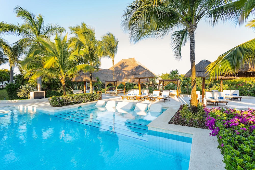 TRS Yucatan Hotel - Adults Only - All Inclusive — Pool in Xetna, Quintana Roo