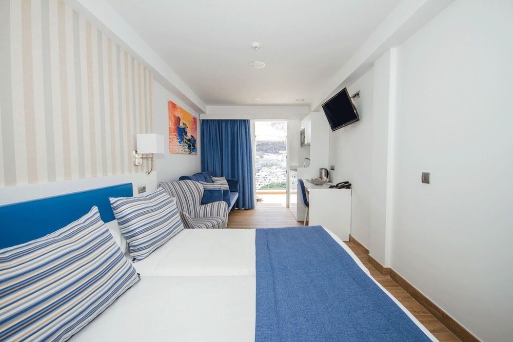 IG Nachosol Atlantic & Yaizasol by Servatur - Adults Only — Hotel rooms in Puerto Rico, Canary Islands