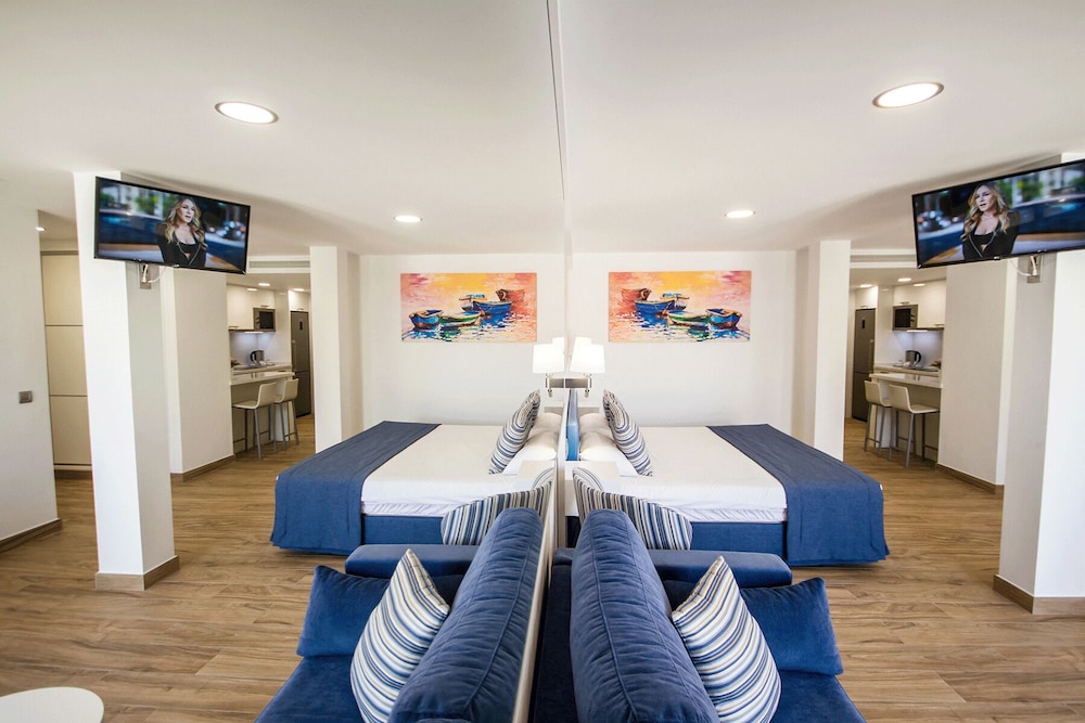 IG Nachosol Atlantic & Yaizasol by Servatur - Adults Only — Hotel rooms in Puerto Rico, Canary Islands
