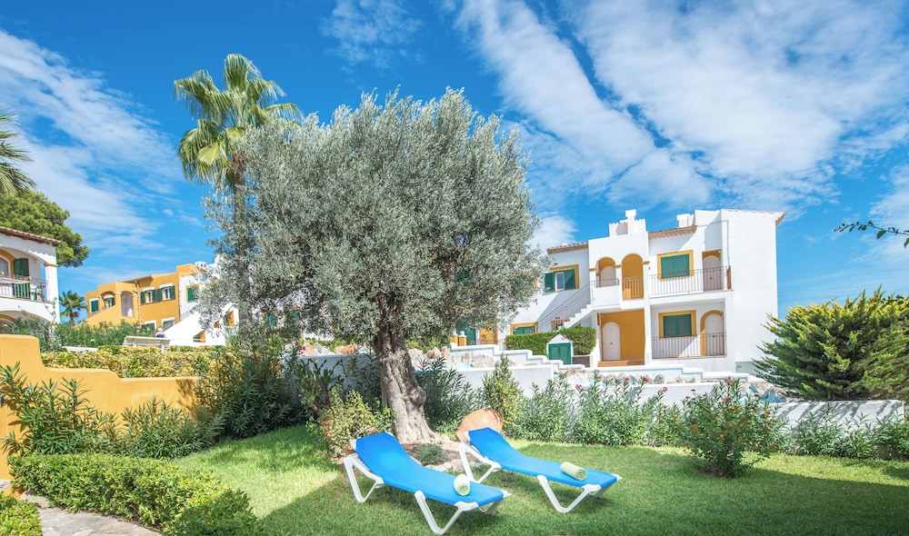 Ona Aucanada Club — Beach in Alcudia, Balearic Islands
