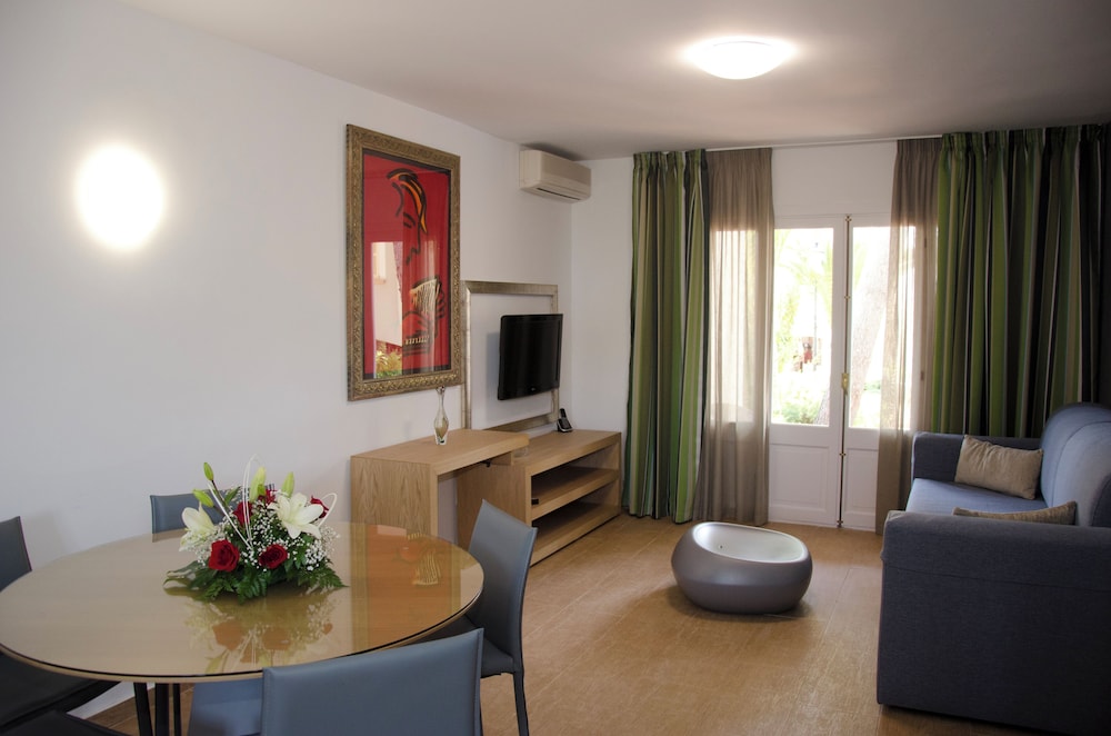Ona Aucanada Club — Hotel rooms in Alcudia, Balearic Islands
