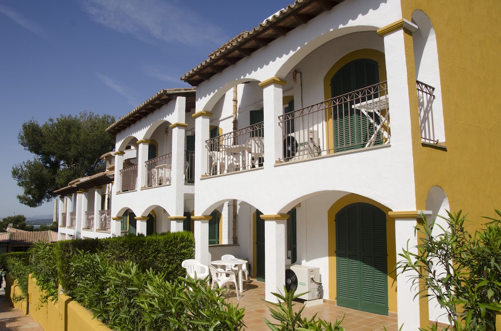 Ona Aucanada Club — Hotel building in Alcudia, Balearic Islands