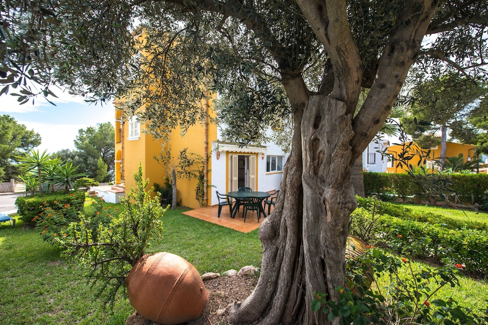 Ona Aucanada Club — Hotel building in Alcudia, Balearic Islands