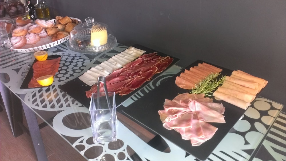 Ona Aucanada Club — Restaurant & bars in Alcudia, Balearic Islands