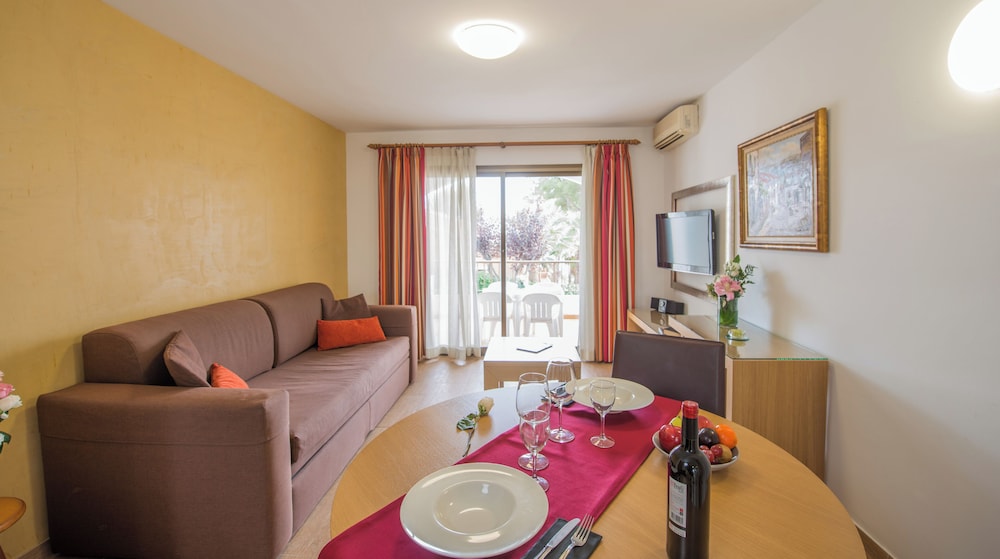 Ona Aucanada Club — Hotel rooms in Alcudia, Balearic Islands