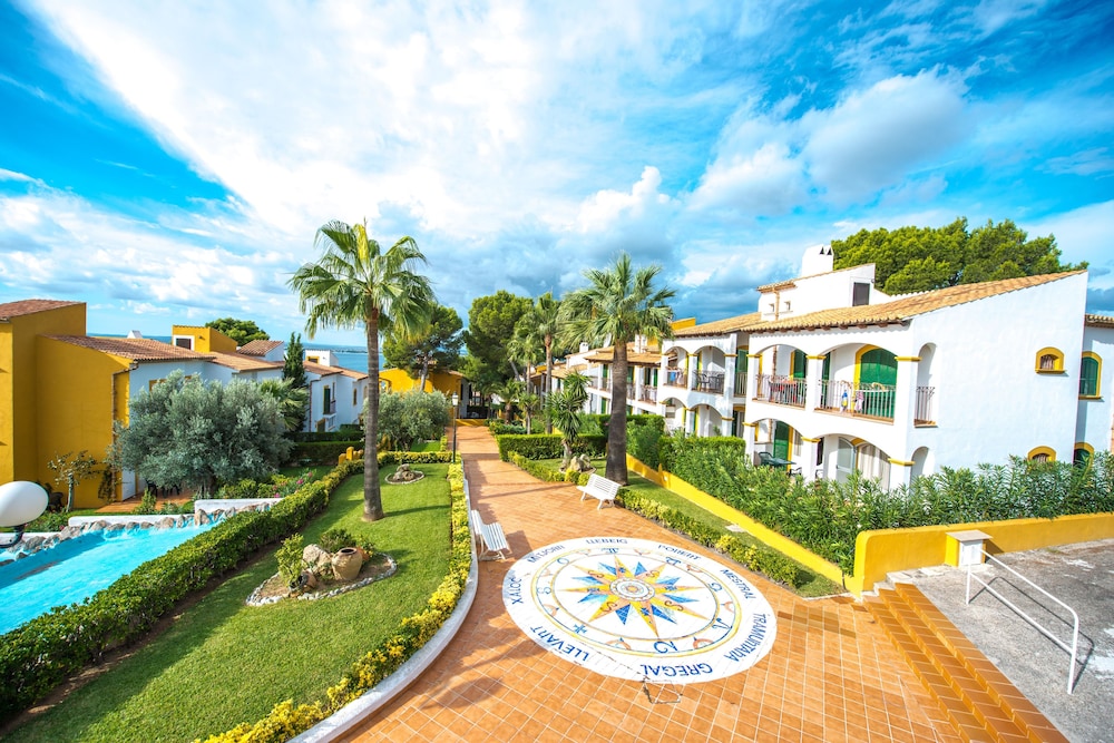 Ona Aucanada Club — Hotel building in Alcudia, Balearic Islands