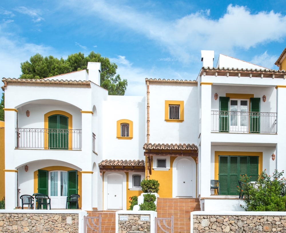 Ona Aucanada Club — Hotel building in Alcudia, Balearic Islands