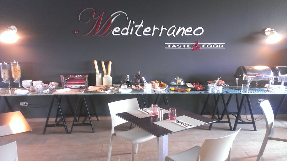 Ona Aucanada Club — Restaurant & bars in Alcudia, Balearic Islands
