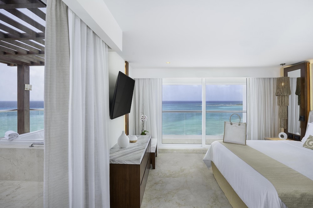 Sun Palace Cancun - Adults Only - All-inclusive — Hotel rooms in Cancun, Quintana Roo