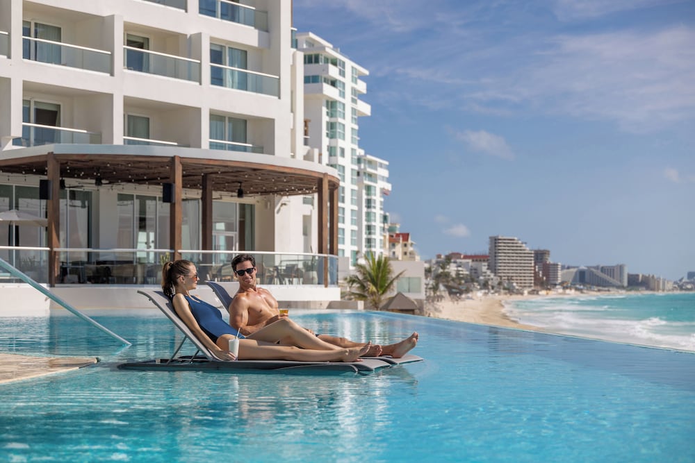 Sun Palace Cancun - Adults Only - All-inclusive — Swimming pool in Cancun, Quintana Roo