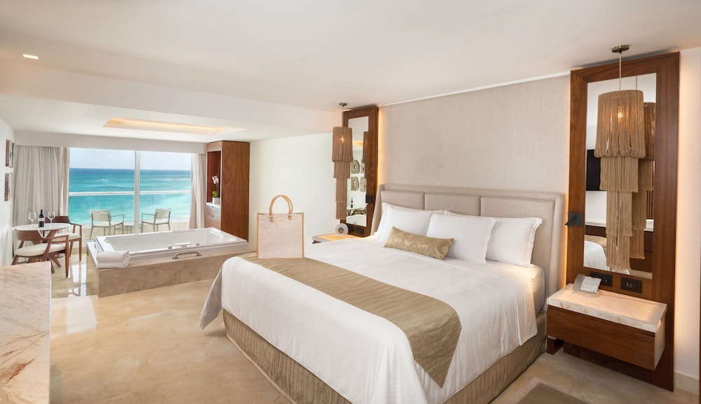 Sun Palace Cancun - Adults Only - All-inclusive — Hotel rooms in Cancun, Quintana Roo