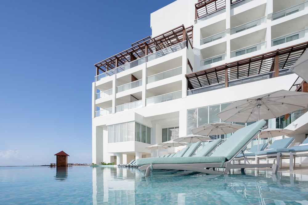 Sun Palace Cancun - Adults Only - All-inclusive — Hotel building in Cancun, Quintana Roo