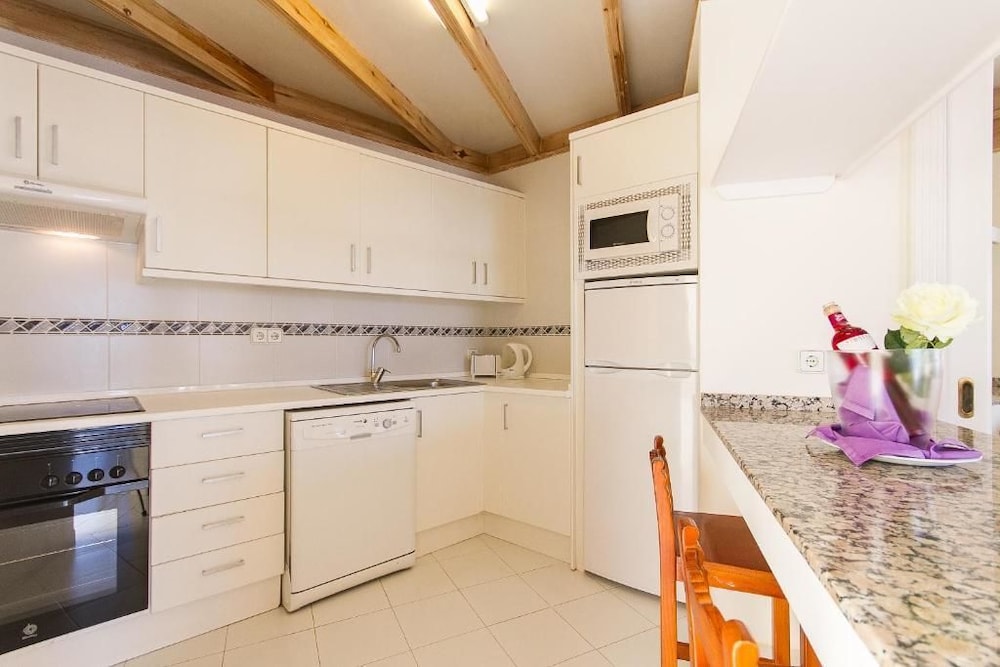 Sands Beach Resort — Hotel rooms in Costa Teguise, Canary Islands
