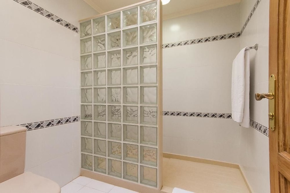 Sands Beach Resort — Hotel rooms in Costa Teguise, Canary Islands