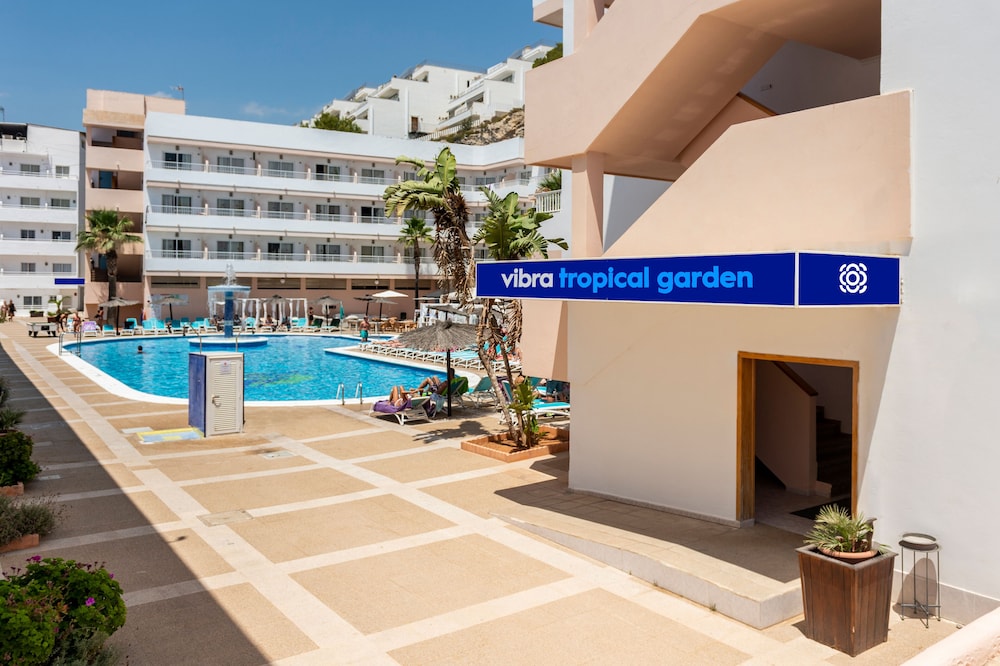 Apartamentos Vibra Tropical Garden — Swimming pool in Ibiza Town, Balearic Islands