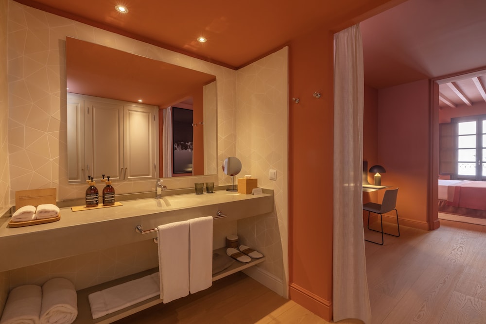 Calatrava Hotel — Hotel rooms in Palma de Mallorca, Balearic Islands