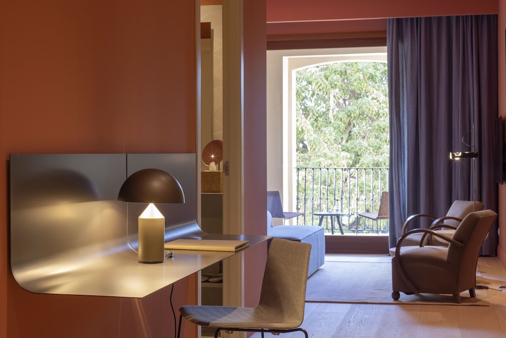 Calatrava Hotel — Hotel rooms in Palma de Mallorca, Balearic Islands