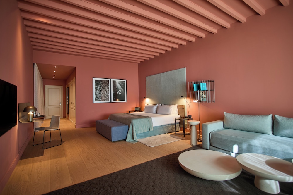 Calatrava Hotel — Hotel rooms in Palma de Mallorca, Balearic Islands