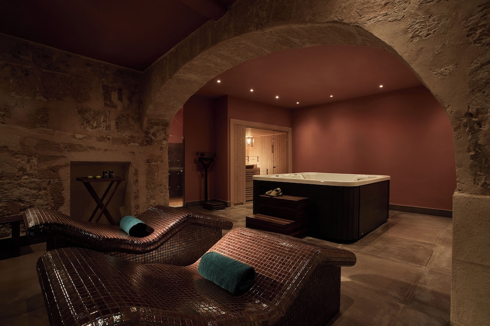 Calatrava Hotel — Spa in Palma de Mallorca, Balearic Islands