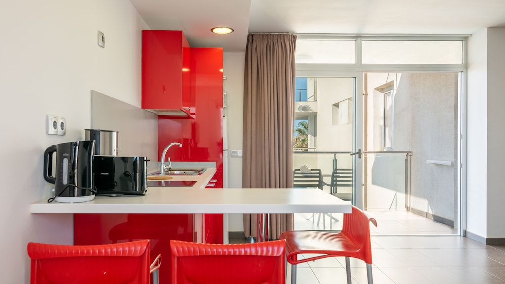 Apartamentos El Palmar — Hotel rooms in Playa del Ingles, Canary Islands