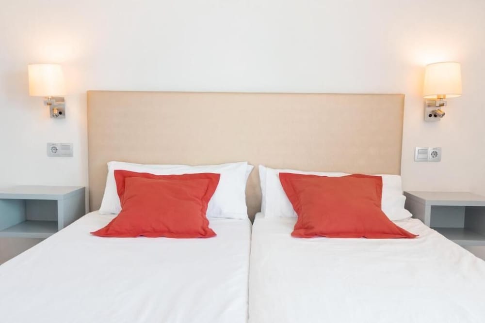 Apartamentos El Palmar — Hotel rooms in Playa del Ingles, Canary Islands