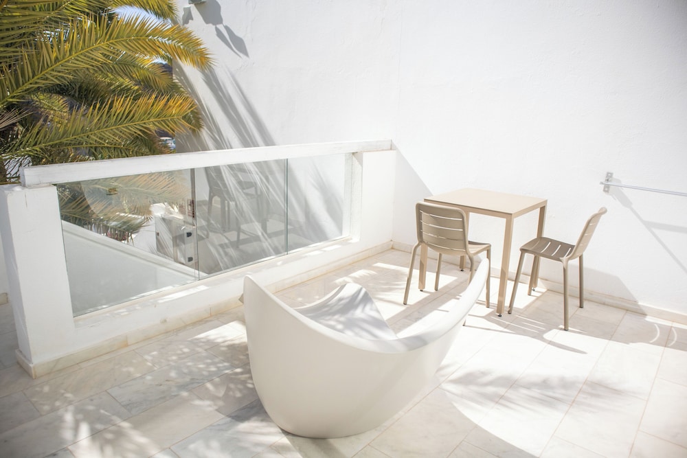 Marina Bayview - Adults Only — Hotel rooms in Puerto Rico, Canary Islands