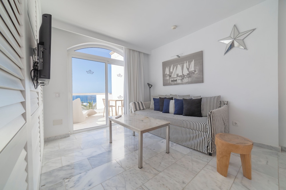 Marina Bayview - Adults Only — Hotel rooms in Puerto Rico, Canary Islands