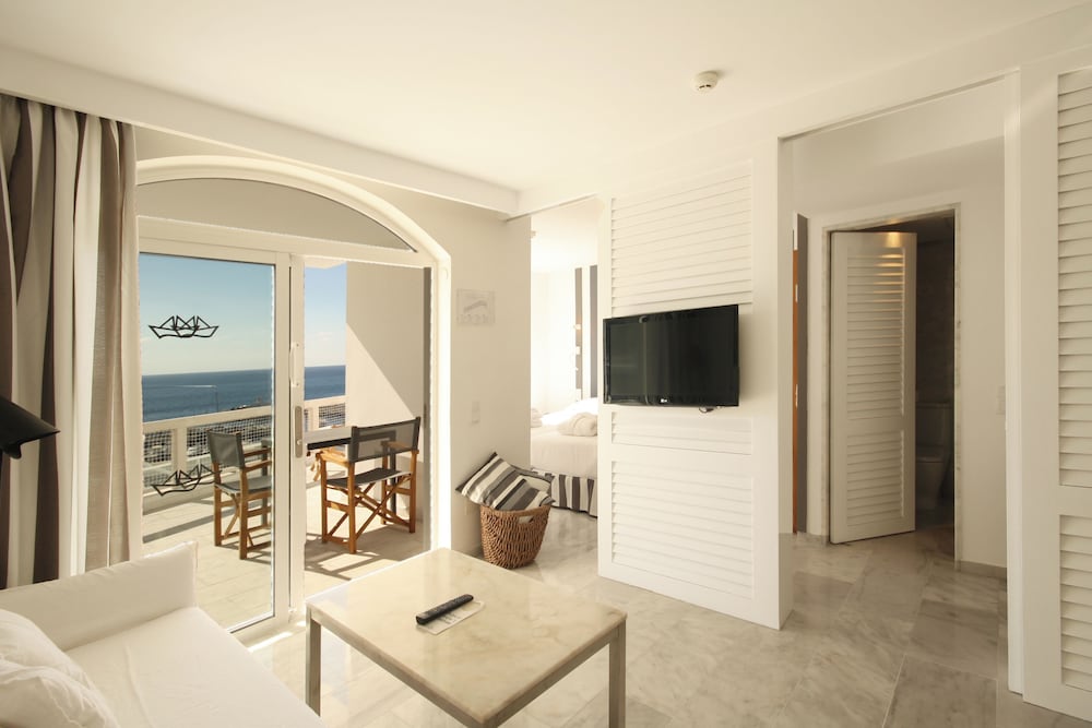 Marina Bayview - Adults Only — Hotel rooms in Puerto Rico, Canary Islands
