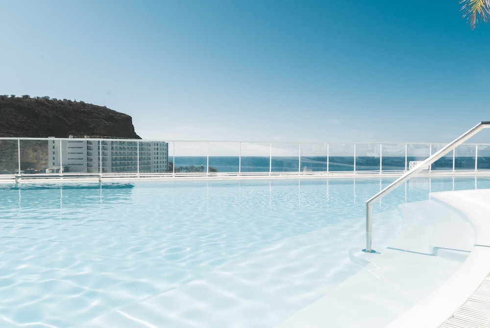 Marina Bayview - Adults Only — Swimming pool in Puerto Rico, Canary Islands