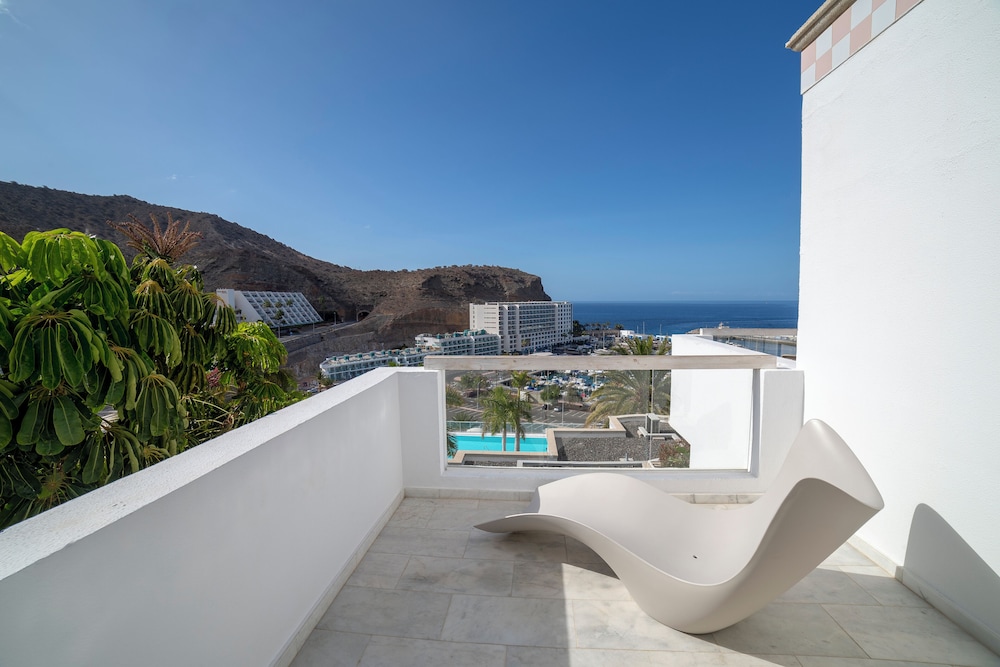 Marina Bayview - Adults Only — Hotel building in Puerto Rico, Canary Islands