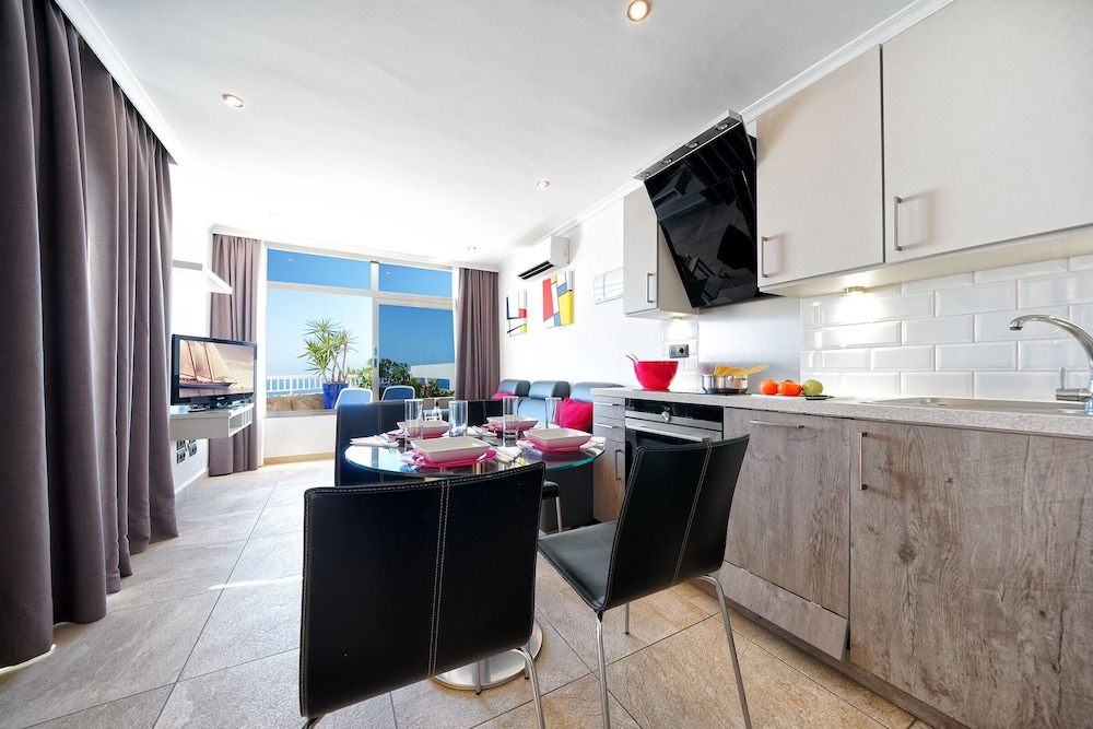 Bahía Blanca — Hotel rooms in Puerto Rico, Canary Islands
