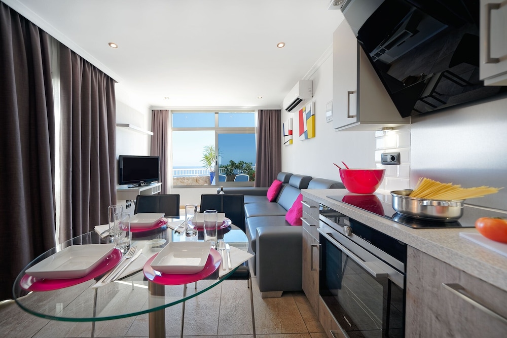 Bahía Blanca — Hotel rooms in Puerto Rico, Canary Islands