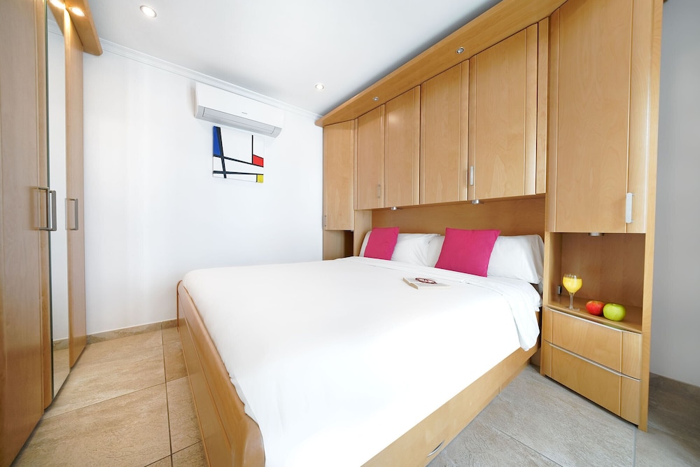 Bahía Blanca — Hotel rooms in Puerto Rico, Canary Islands