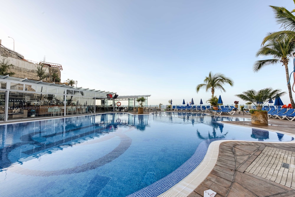 Bahía Blanca — Swimming pool in Puerto Rico, Canary Islands